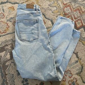 American Eagle 2short Mom Jeans